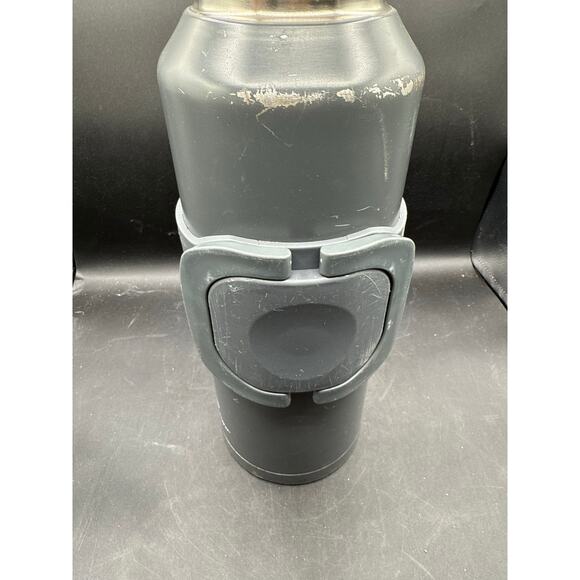 Hydraflow 150oz Thermos - Grey - Picture 3 of 9